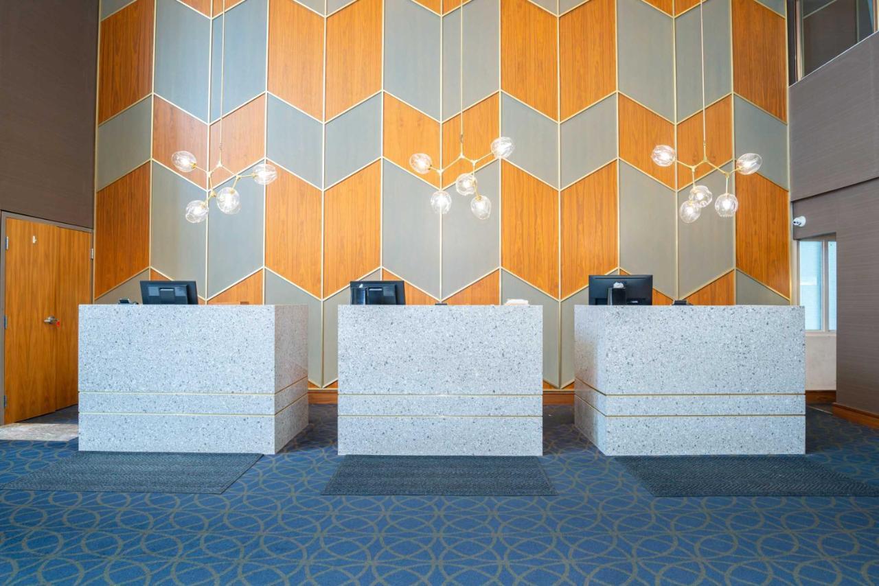 Sandman Signature Mississauga Hotel Kültér fotó