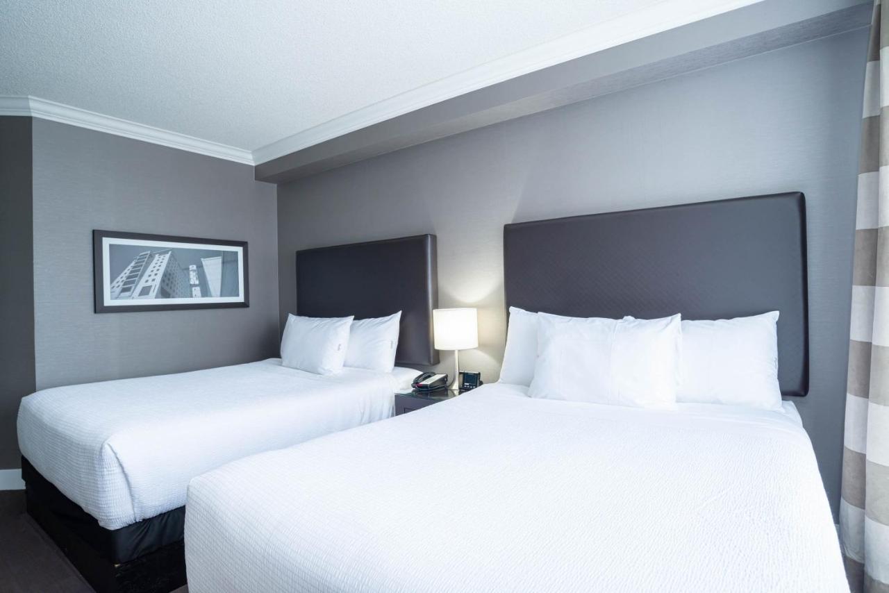 Sandman Signature Mississauga Hotel Kültér fotó